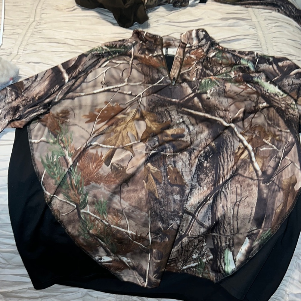 Habit camo top size xl